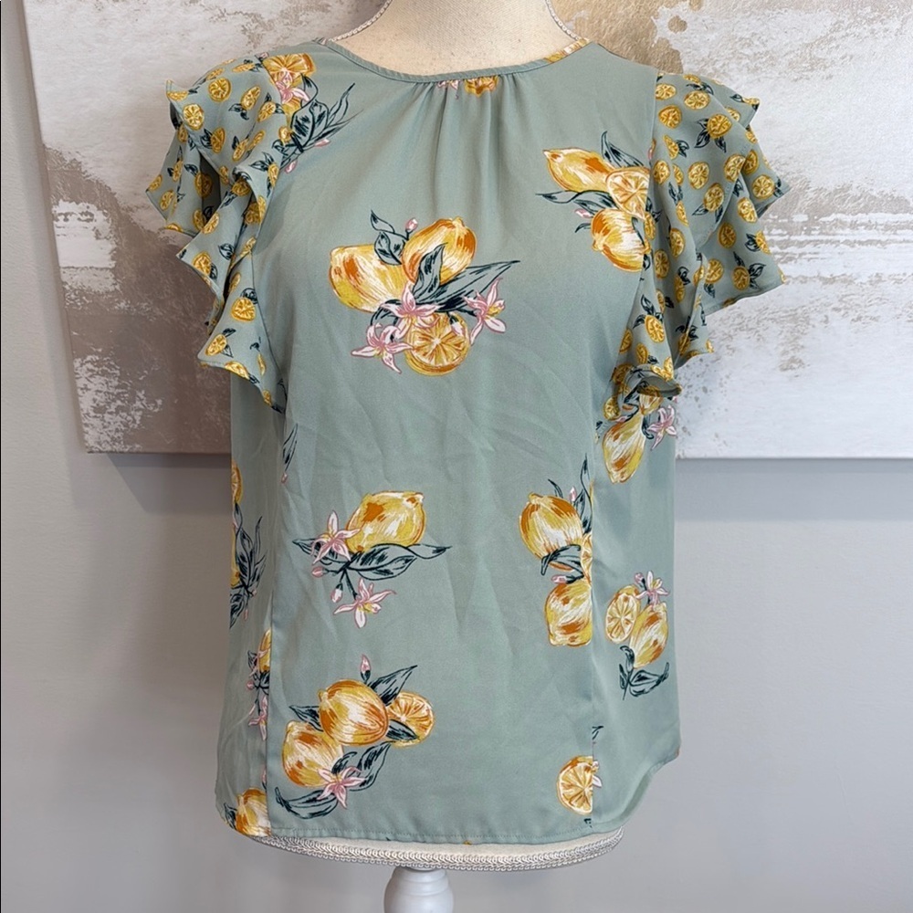 Floral Lemon Print Ruffle Sleeve Top - soft Green size small